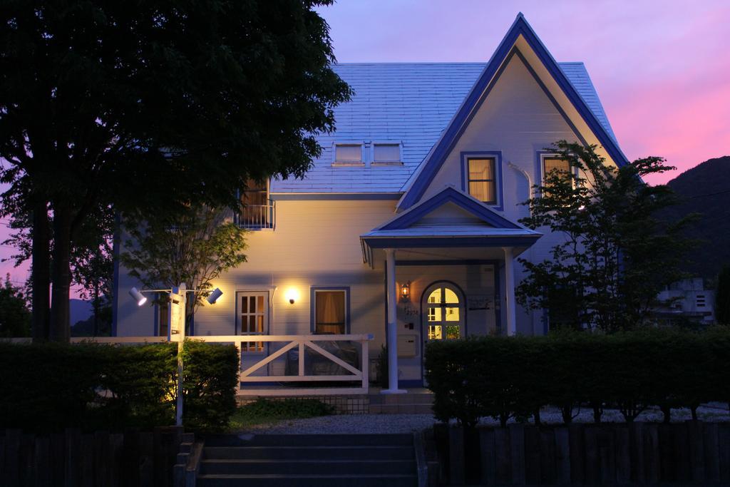 Hotel Weekend Shuffle Fujikawaguchiko Exterior foto